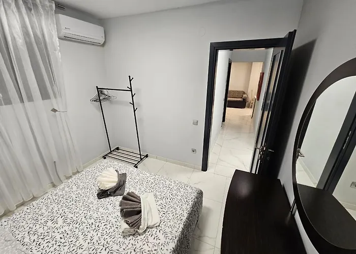 Melina Vilă Pefkochori